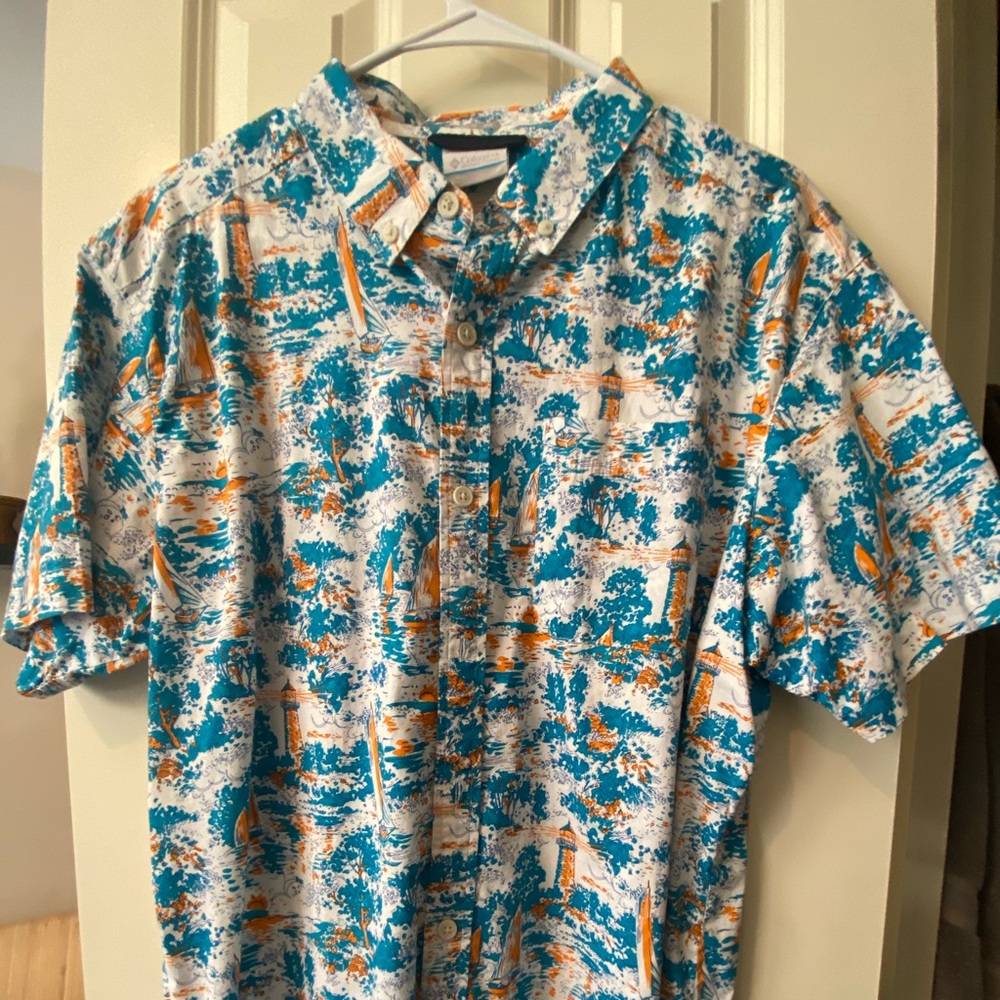 Men’s Columbia “Trollers Best” Button Down - Med